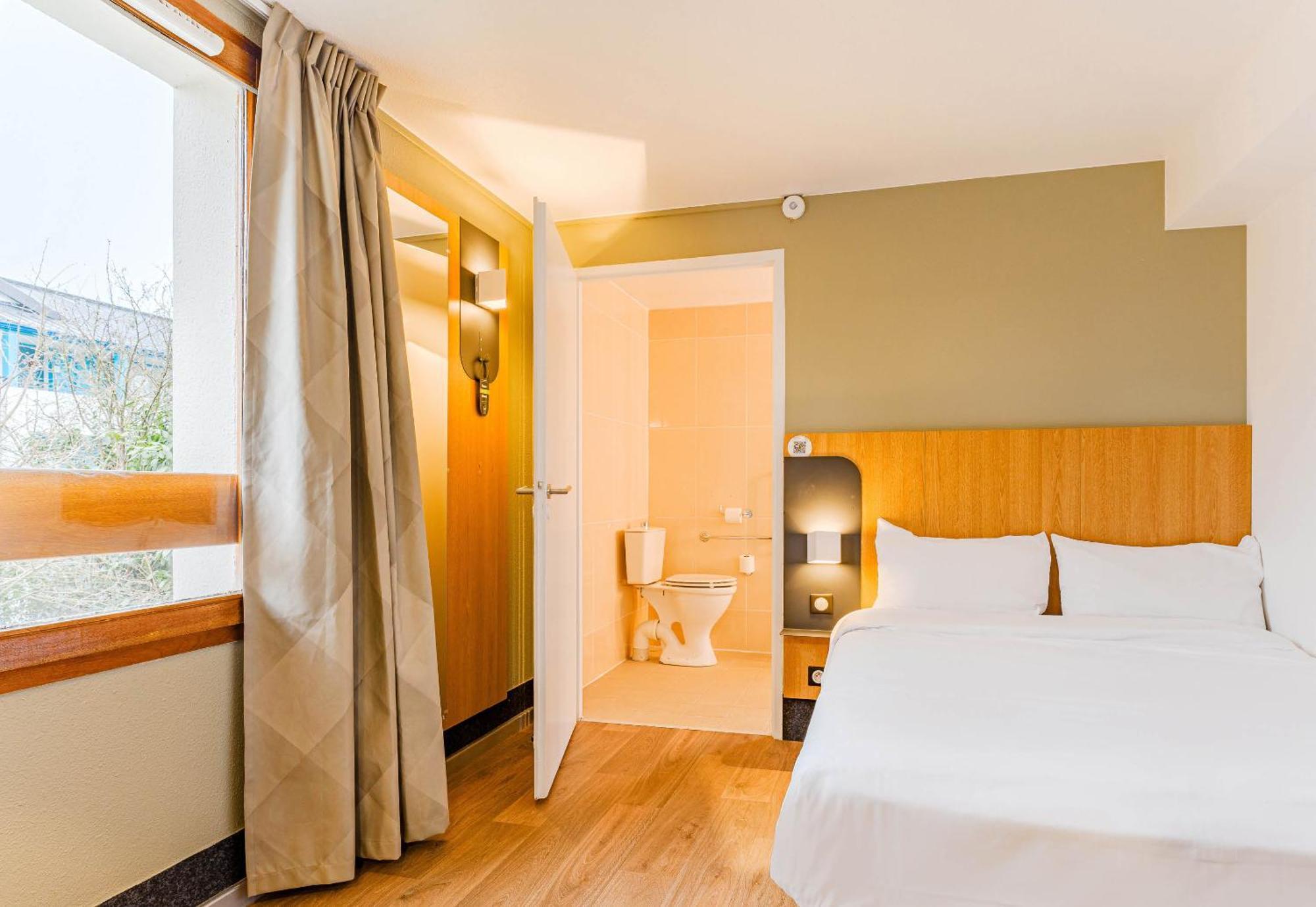 B&B Hotel Poitiers 3 Futuroscope ชาสเซเนย-ดู-ปัวตู ภายนอก รูปภาพ