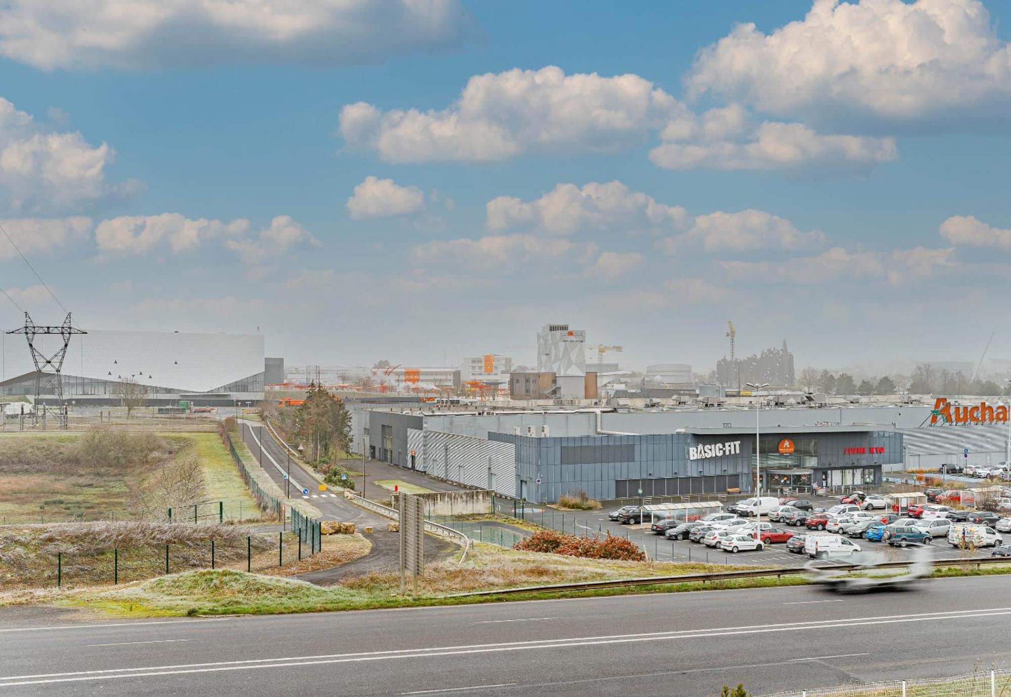 B&B Hotel Poitiers 3 Futuroscope ชาสเซเนย-ดู-ปัวตู ภายนอก รูปภาพ