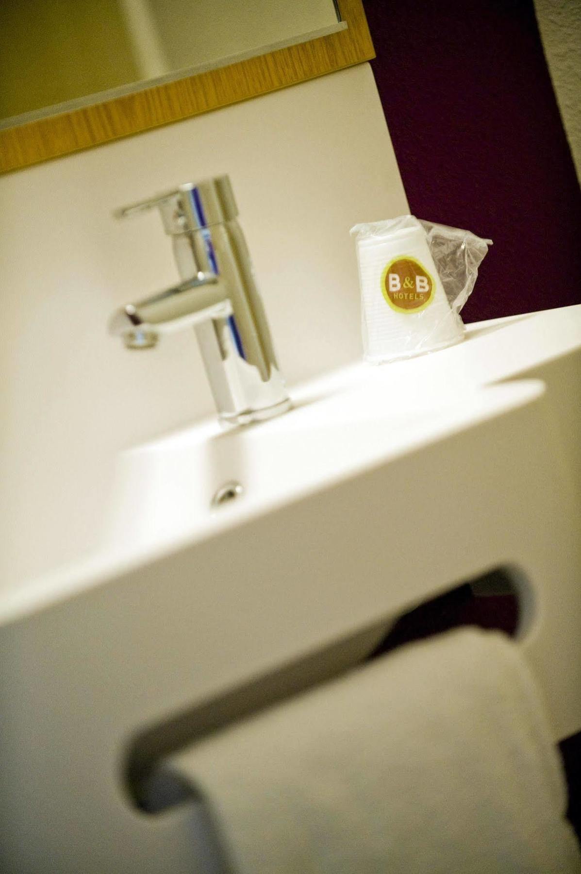 B&B Hotel Poitiers 3 Futuroscope ชาสเซเนย-ดู-ปัวตู ภายนอก รูปภาพ